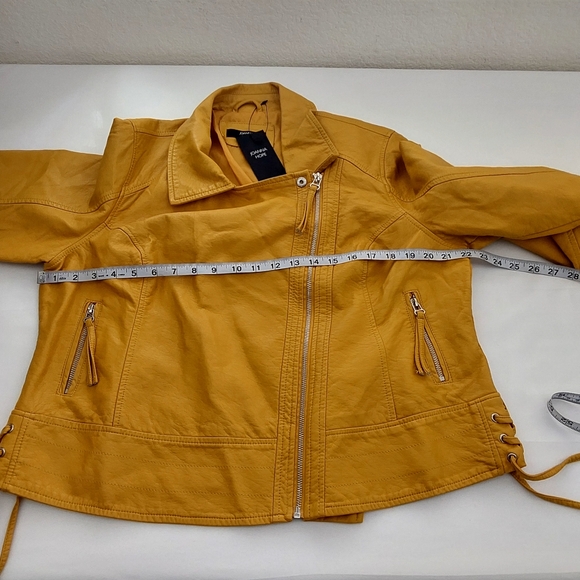 Joanna Hope jacket - Picture 10 of 11